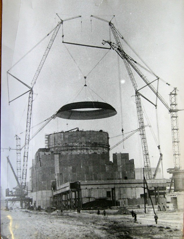 Пуск первого энергоблока —главная задача строителей Ностальгия от 1986г Пуск первого энергоблока —главная задача строителей Ностальгия от 1986г